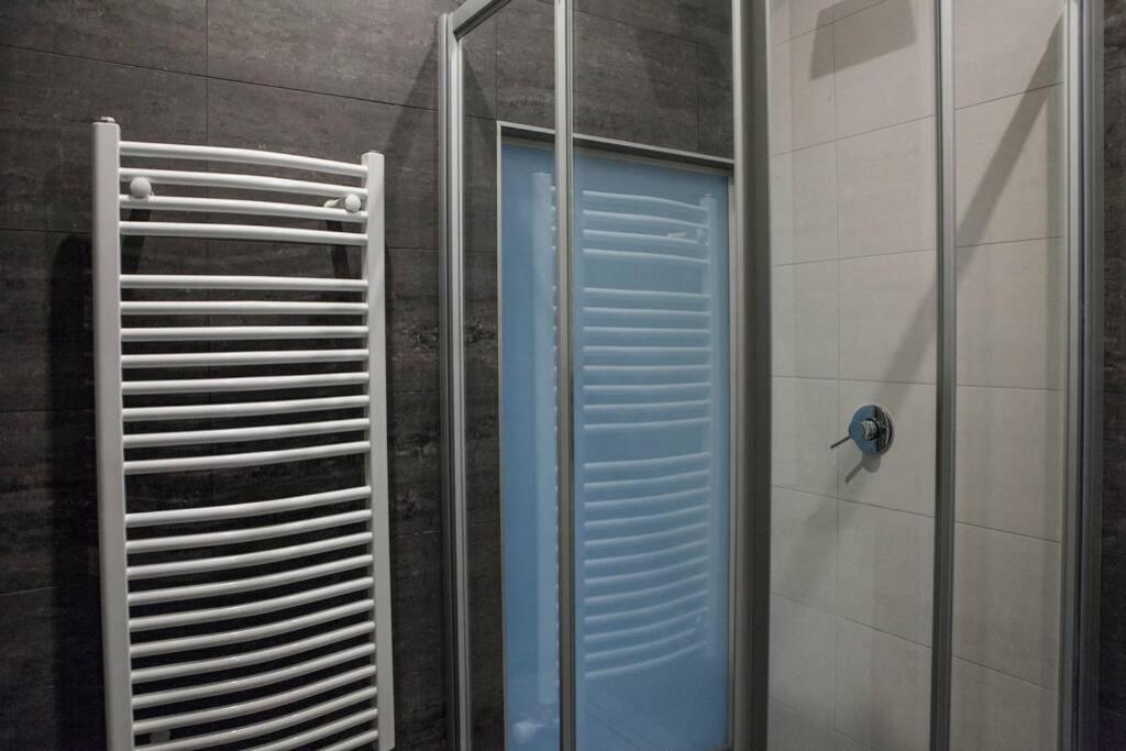 Apartment Downtown Ulloi 3 บูดาเปสต์ ภายนอก รูปภาพ