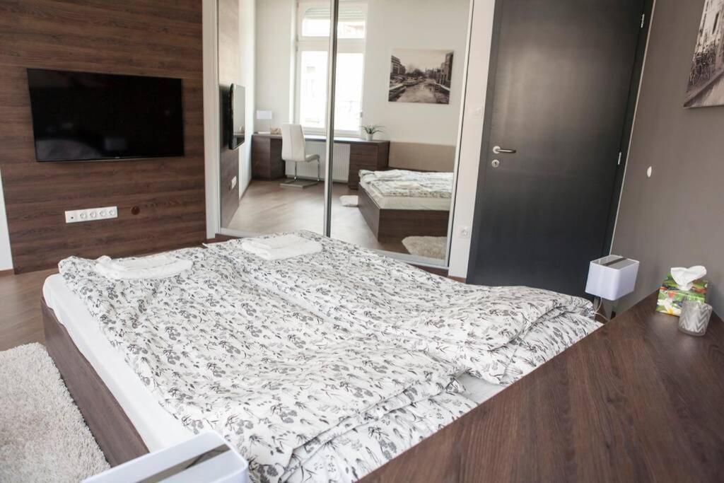 Apartment Downtown Ulloi 3 บูดาเปสต์ ภายนอก รูปภาพ