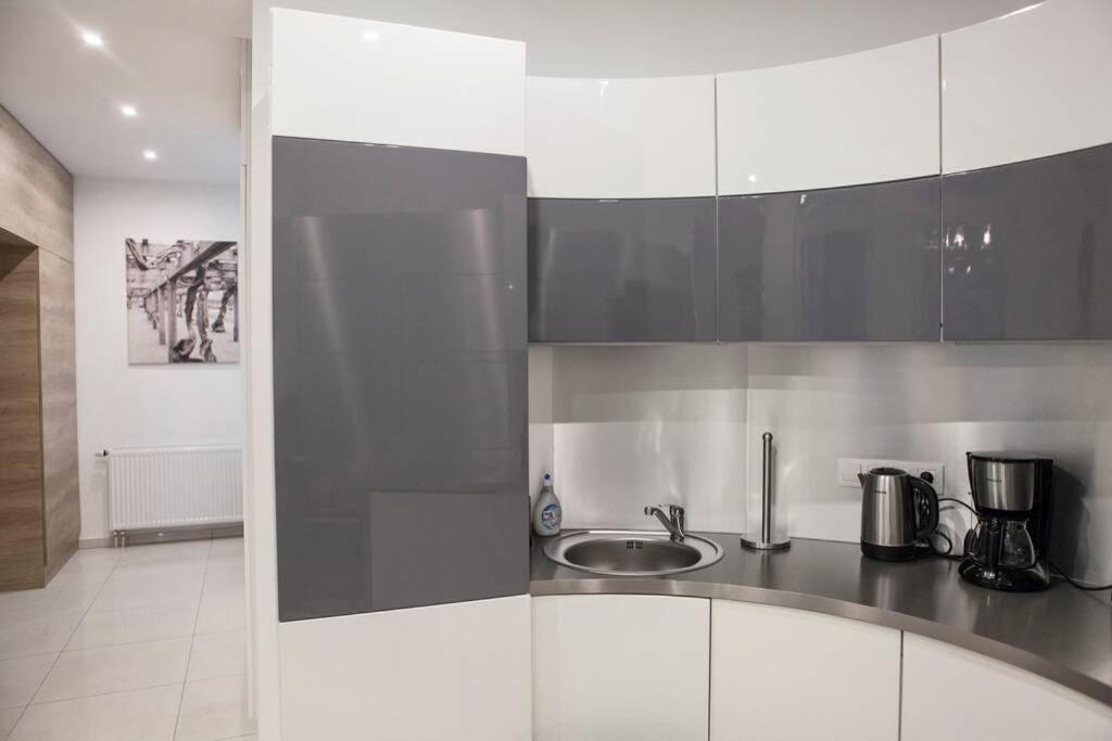 Apartment Downtown Ulloi 3 บูดาเปสต์ ภายนอก รูปภาพ