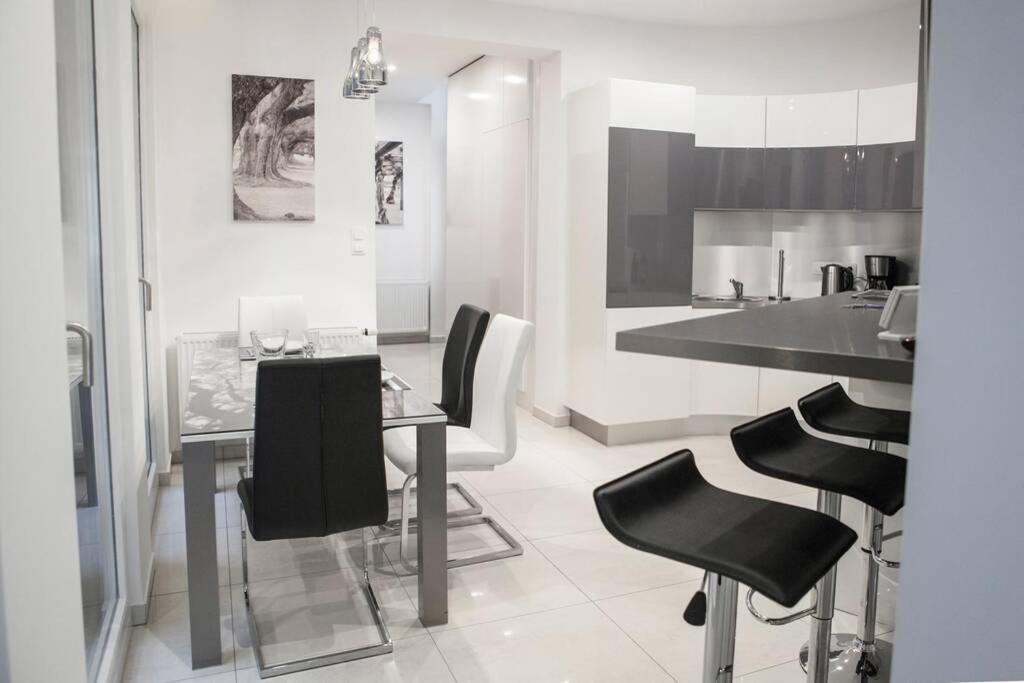 Apartment Downtown Ulloi 3 บูดาเปสต์ ภายนอก รูปภาพ